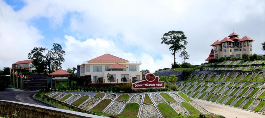 Mount Pleasant Hotel Oattara Thiri Exterior photo