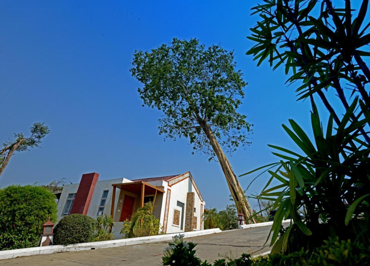 Mount Pleasant Hotel Oattara Thiri Exterior photo